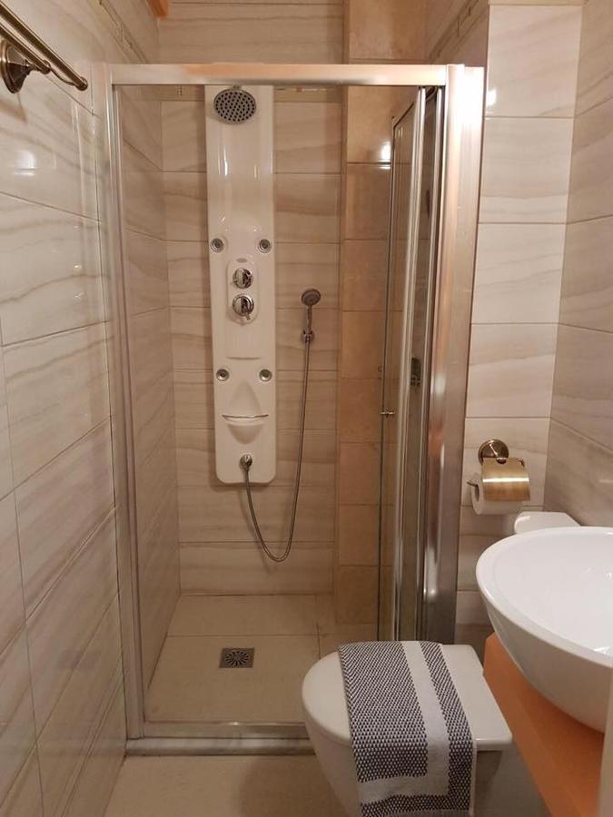 Costa Rampane Hotell Plítra Eksteriør bilde